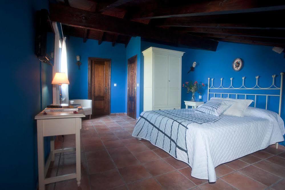 Tres Mentiras De Santillana Del Mar Estalagem 3*